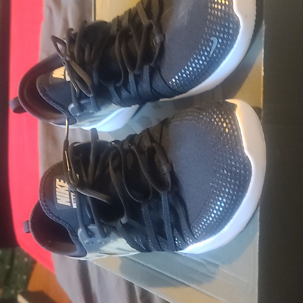 Men sneakers